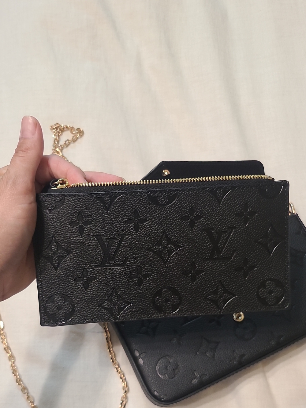 Black Embossed Chain Purse/wallet - Picture 6 of 8